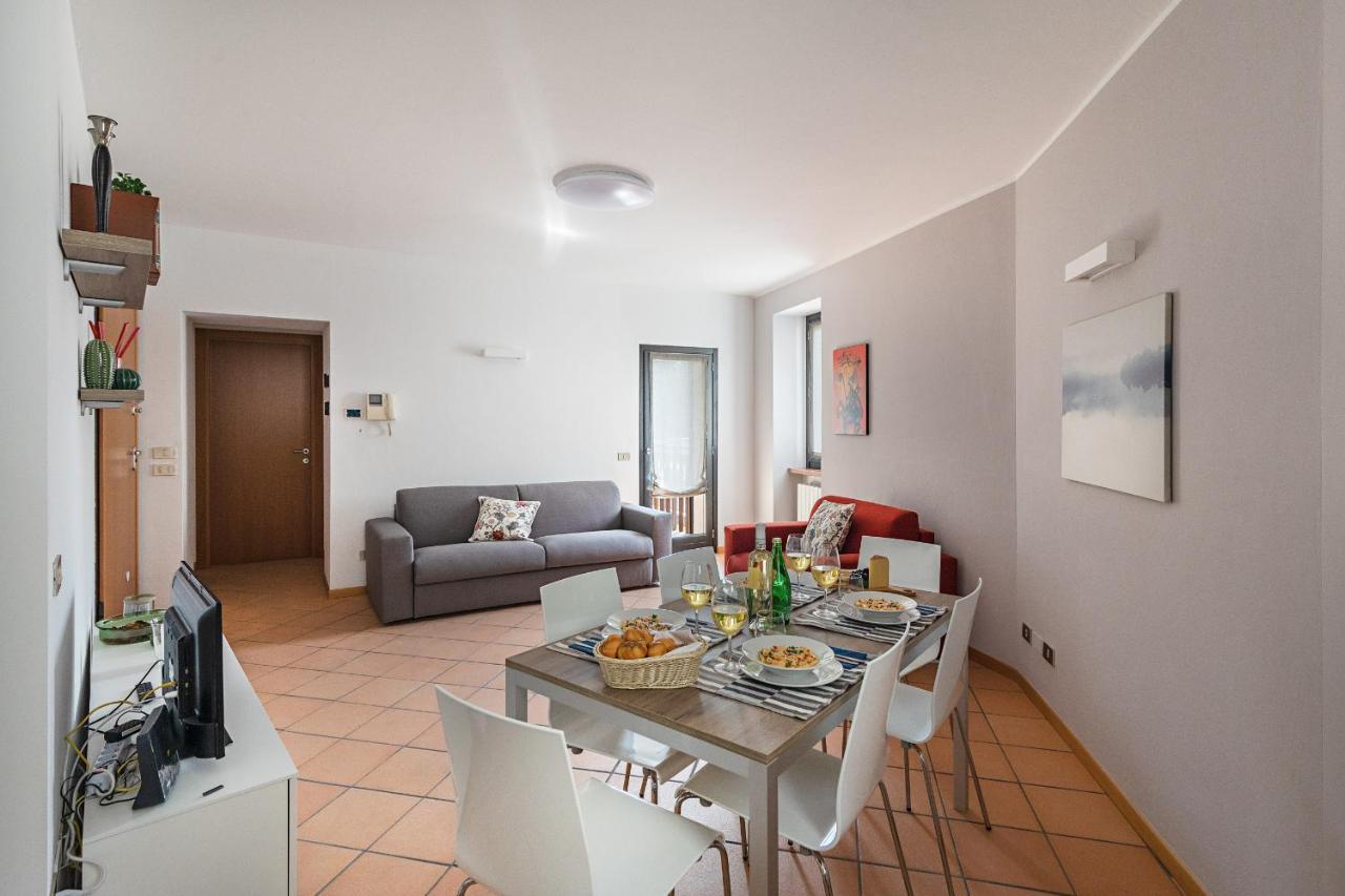 La Limonaia Apartments By Wonderful Italy Gardone Riviera Dış mekan fotoğraf